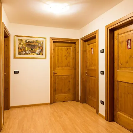 Meuble Blue House Bed & Breakfast Auronzo di Cadore