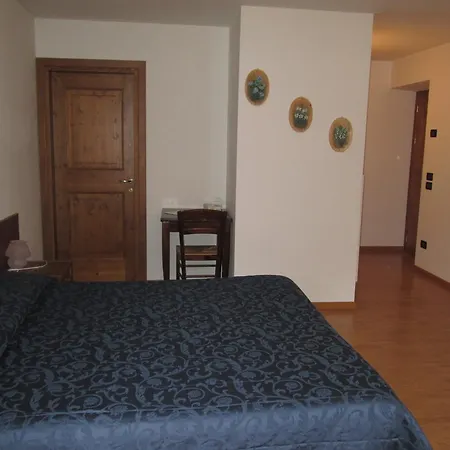 Bed & Breakfast Meuble Blue House 3*